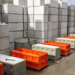 Maak perfect passende betonblokken met de mallen van BETONBLOCK®